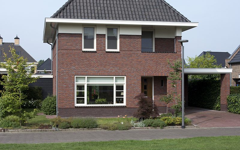 Vrijstaande woning in jaren-30 stijl