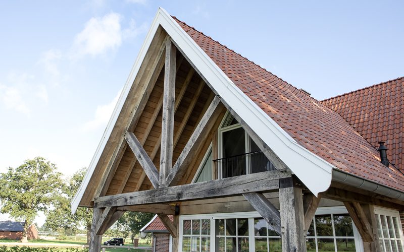 Boerderijwoning in Saksische bouwstijl, gelegen in Harbrinkhoek