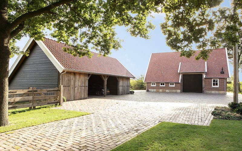 Boerderijwoning in Saksische bouwstijl, gelegen in Harbrinkhoek