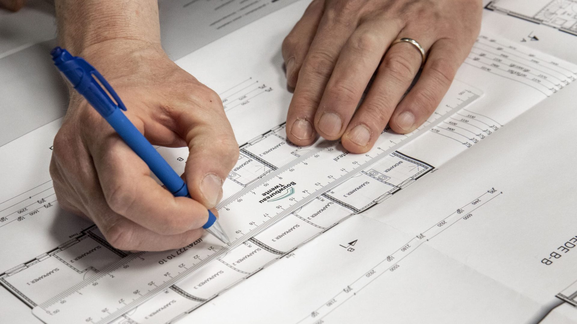 Ondersteuning voor bouwkundig tekenwerk nodig? Bouwbureau Twente staat voor u klaar.
